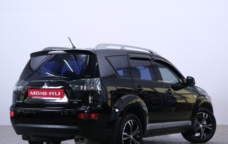 Mitsubishi Outlander III рестайлинг 3, 2007 год, 1 359 000 рублей, 7 фотография