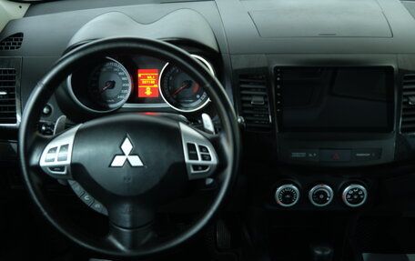 Mitsubishi Outlander III рестайлинг 3, 2007 год, 1 359 000 рублей, 12 фотография