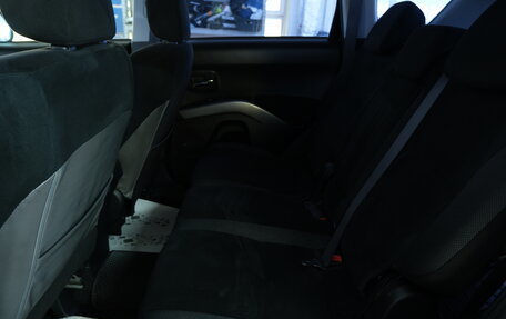 Mitsubishi Outlander III рестайлинг 3, 2007 год, 1 359 000 рублей, 20 фотография