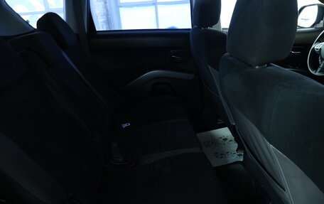 Mitsubishi Outlander III рестайлинг 3, 2007 год, 1 359 000 рублей, 21 фотография