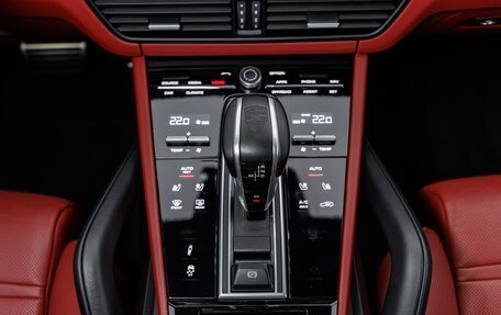 Porsche Cayenne III, 2021 год, 12 600 000 рублей, 18 фотография