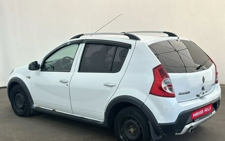Renault Sandero I, 2014 год, 357 000 рублей, 2 фотография