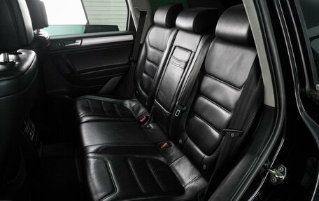 Volkswagen Touareg III, 2011 год, 1 595 000 рублей, 9 фотография