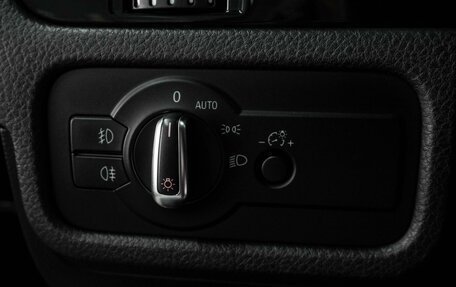 Volkswagen Touareg III, 2011 год, 1 595 000 рублей, 16 фотография
