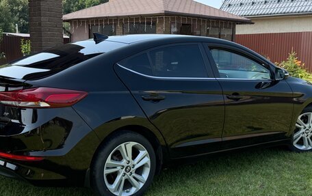 Hyundai Elantra VI рестайлинг, 2017 год, 1 650 000 рублей, 2 фотография