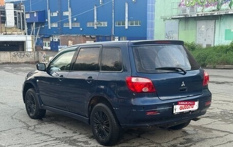 Mitsubishi Outlander III рестайлинг 3, 2003 год, 330 000 рублей, 3 фотография