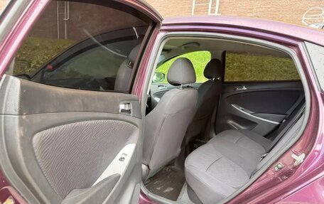 Hyundai Solaris II рестайлинг, 2011 год, 448 000 рублей, 9 фотография