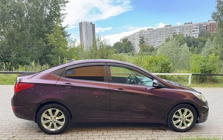 Hyundai Solaris II рестайлинг, 2011 год, 448 000 рублей, 6 фотография
