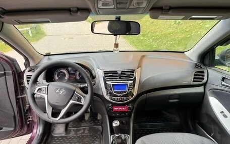 Hyundai Solaris II рестайлинг, 2011 год, 448 000 рублей, 15 фотография