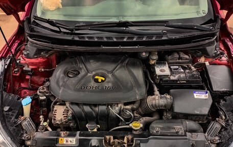 Hyundai Elantra V, 2012 год, 1 100 000 рублей, 6 фотография