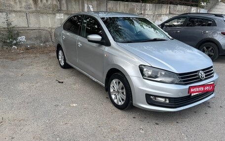 Volkswagen Polo VI (EU Market), 2015 год, 850 000 рублей, 3 фотография