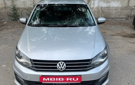 Volkswagen Polo VI (EU Market), 2015 год, 850 000 рублей, 2 фотография