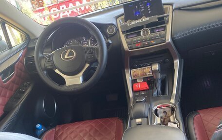 Lexus NX I, 2015 год, 2 600 000 рублей, 10 фотография