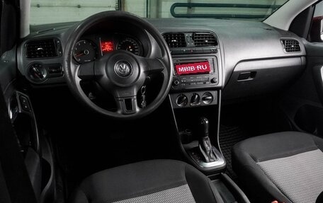 Volkswagen Polo VI (EU Market), 2013 год, 799 000 рублей, 6 фотография