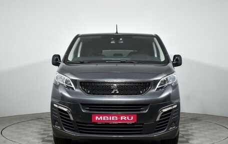 Peugeot Traveller I, 2018 год, 2 550 000 рублей, 3 фотография