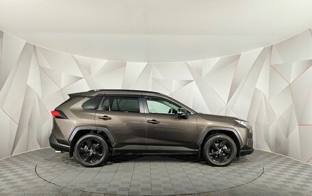Toyota RAV4, 2022 год, 3 019 500 рублей, 6 фотография