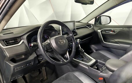 Toyota RAV4, 2022 год, 3 019 500 рублей, 15 фотография