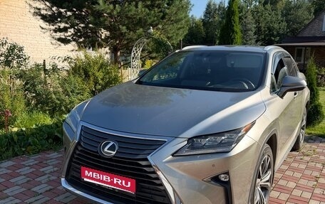 Lexus RX IV рестайлинг, 2018 год, 4 200 000 рублей, 1 фотография