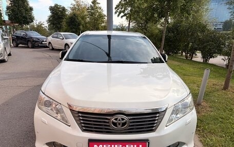 Toyota Camry, 2014 год, 1 350 000 рублей, 1 фотография