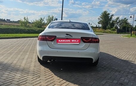 Jaguar XE I рестайлинг, 2015 год, 2 950 000 рублей, 7 фотография