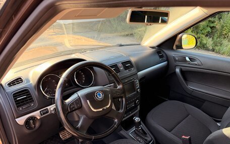 Skoda Yeti I рестайлинг, 2013 год, 1 390 000 рублей, 14 фотография