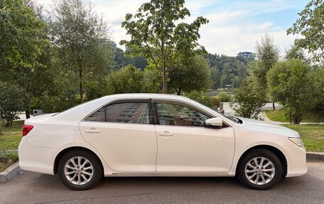 Toyota Camry, 2014 год, 1 350 000 рублей, 2 фотография