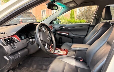 Toyota Camry, 2014 год, 1 350 000 рублей, 3 фотография