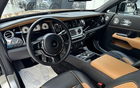 Rolls-Royce Wraith, 2017 год, 26 890 000 рублей, 19 фотография
