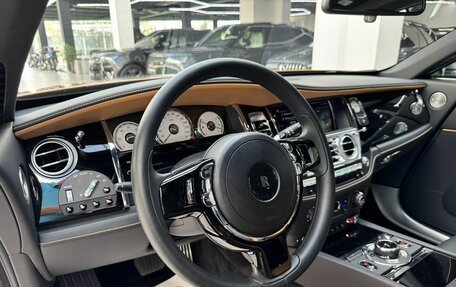 Rolls-Royce Wraith, 2017 год, 26 890 000 рублей, 20 фотография