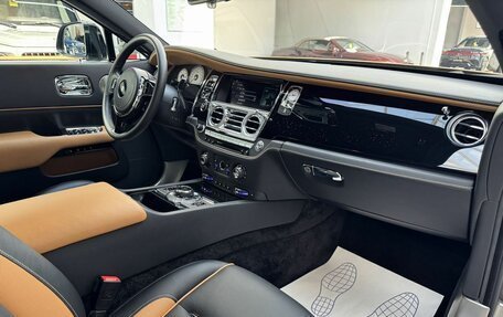 Rolls-Royce Wraith, 2017 год, 26 890 000 рублей, 30 фотография