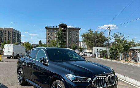 BMW X6, 2023 год, 8 500 000 рублей, 3 фотография