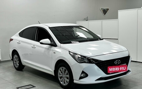 Hyundai Solaris II рестайлинг, 2020 год, 1 220 000 рублей, 5 фотография