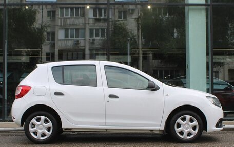 Renault Sandero II рестайлинг, 2018 год, 895 000 рублей, 4 фотография