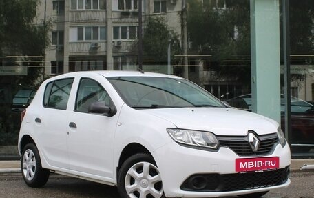Renault Sandero II рестайлинг, 2018 год, 895 000 рублей, 3 фотография