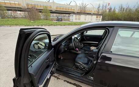 BMW 3 серия, 2011 год, 750 000 рублей, 11 фотография