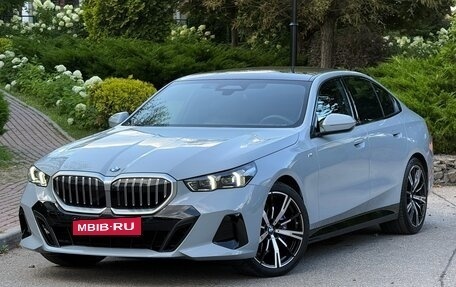 BMW 5 серия, 2025 год, 7 990 000 рублей, 1 фотография