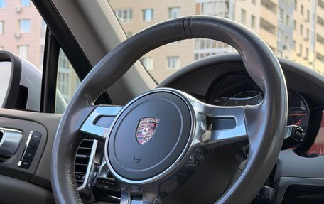 Porsche Cayenne III, 2010 год, 2 195 000 рублей, 15 фотография