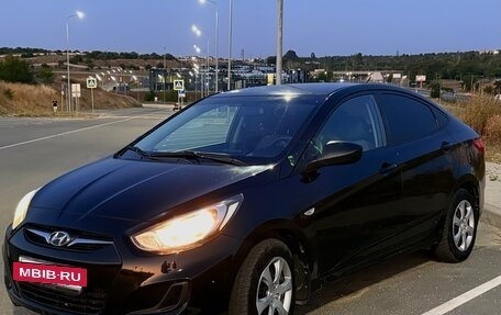 Hyundai Solaris II рестайлинг, 2013 год, 750 000 рублей, 7 фотография