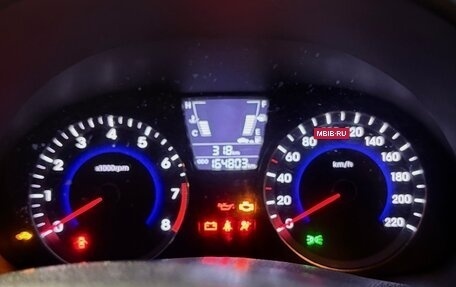 Hyundai Solaris II рестайлинг, 2013 год, 750 000 рублей, 9 фотография