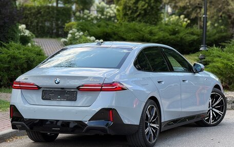BMW 5 серия, 2025 год, 7 990 000 рублей, 2 фотография