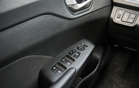 Hyundai Solaris II рестайлинг, 2019 год, 1 355 000 рублей, 12 фотография