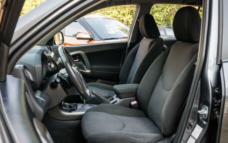 Toyota RAV4, 2011 год, 1 369 000 рублей, 12 фотография