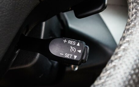 Toyota RAV4, 2011 год, 1 369 000 рублей, 18 фотография