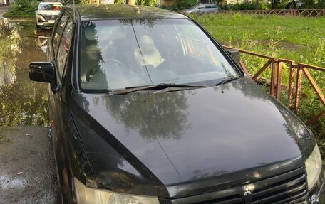 Mitsubishi Chariot III, 2000 год, 110 000 рублей, 3 фотография