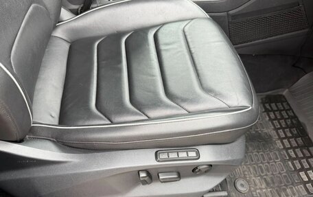 Volkswagen Tiguan II, 2021 год, 2 870 000 рублей, 16 фотография