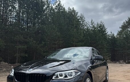 BMW 5 серия, 2012 год, 1 600 000 рублей, 11 фотография