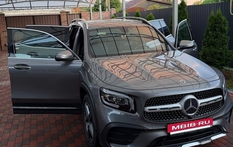 Mercedes-Benz GLB, 2021 год, 3 890 000 рублей, 4 фотография