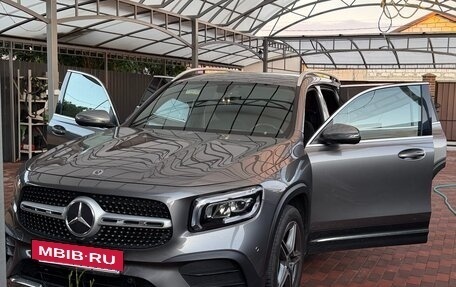 Mercedes-Benz GLB, 2021 год, 3 890 000 рублей, 3 фотография