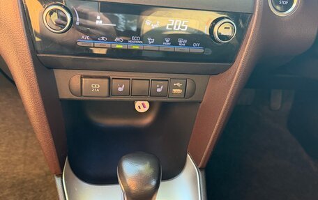 Toyota Yaris Cross, 2021 год, 2 100 000 рублей, 10 фотография