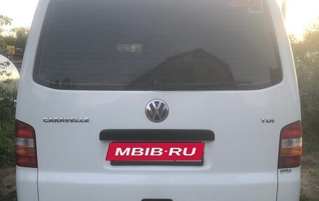 Volkswagen Caravelle T5, 2004 год, 800 000 рублей, 5 фотография